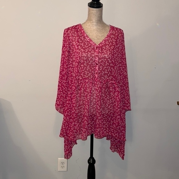 NWT lane Bryant 18/20
Lightweight See Through
Floral Top pink w/ white flowers - Picture 1 of 8